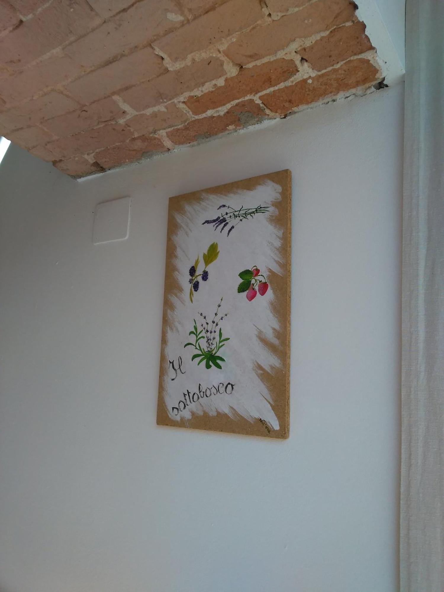 Casa Aromi Ed Arte Guest House Асти Екстериор снимка