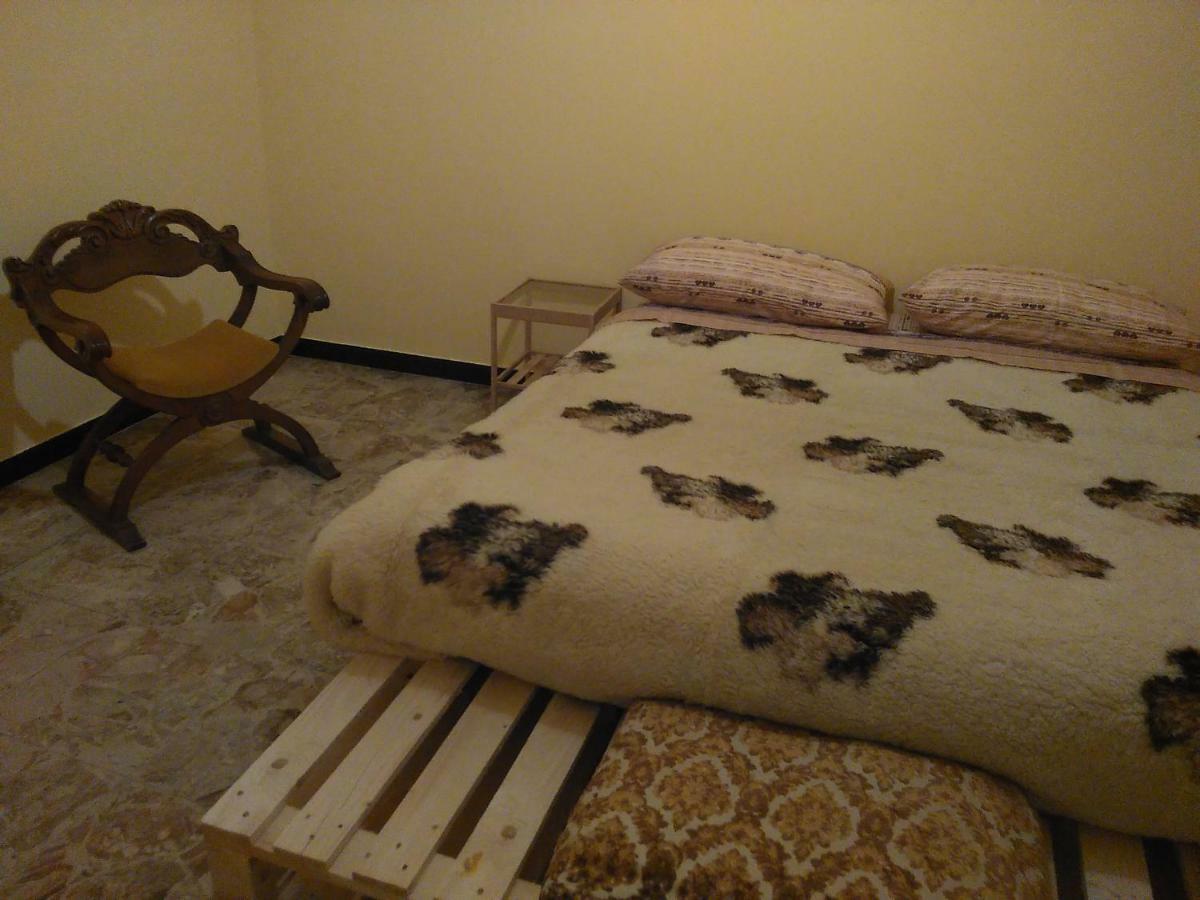 Casa Aromi Ed Arte Guest House Асти Екстериор снимка