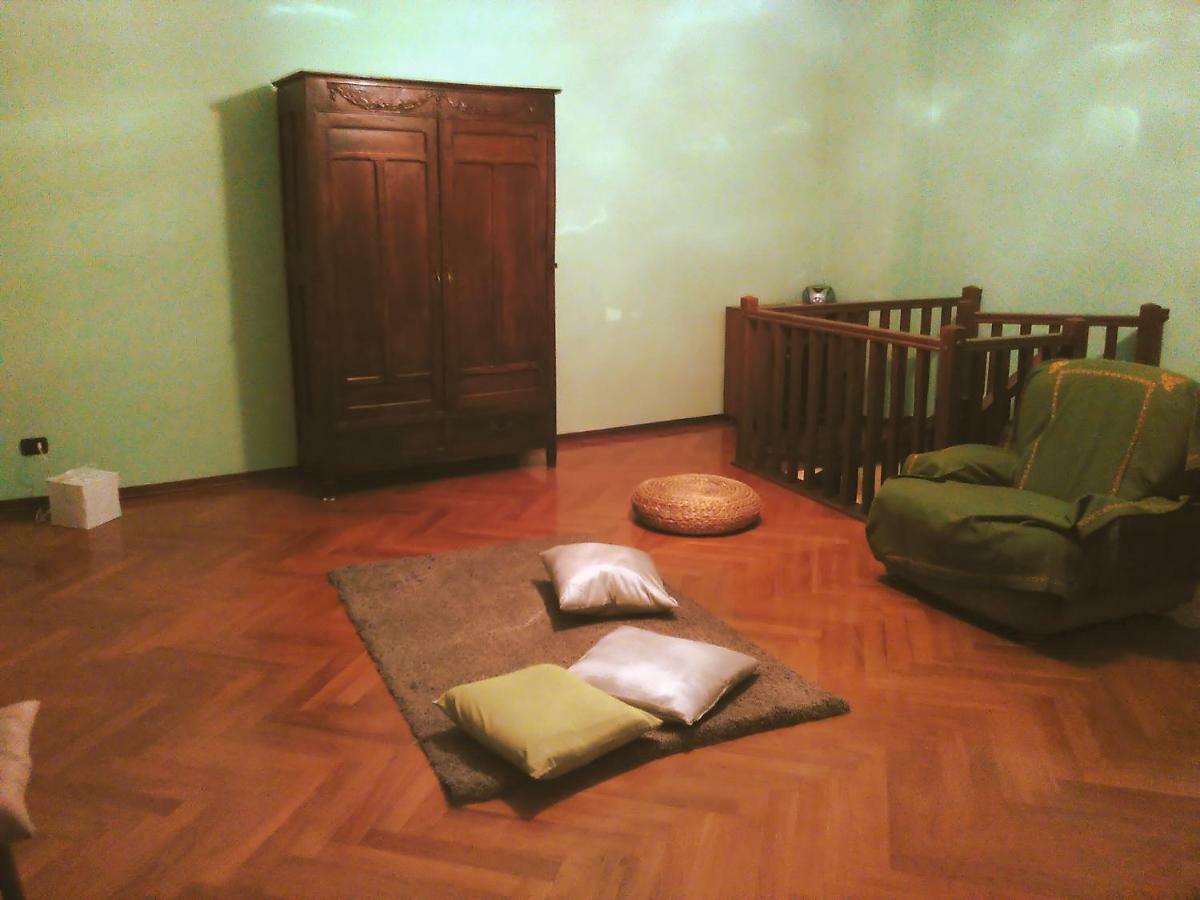 Casa Aromi Ed Arte Guest House Асти Екстериор снимка