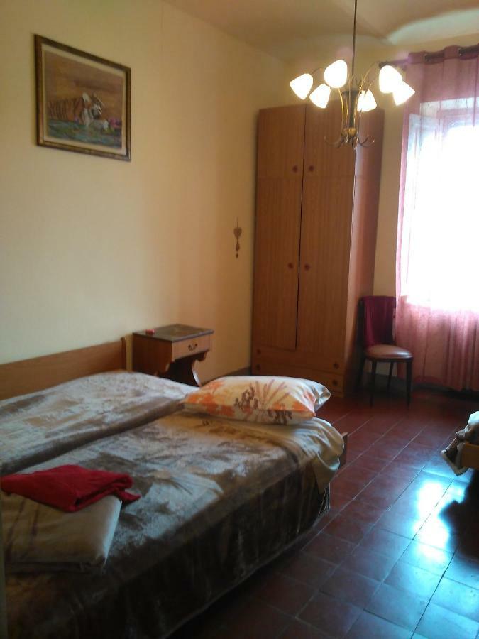 Casa Aromi Ed Arte Guest House Асти Екстериор снимка