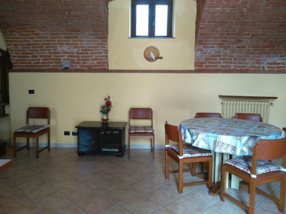 Casa Aromi Ed Arte Guest House Асти Екстериор снимка